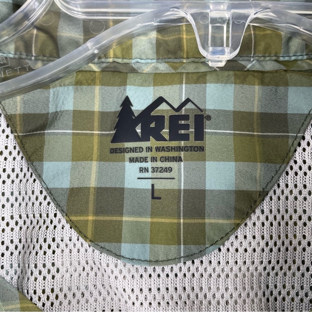 Men's‎ REI Polyester/Spandex Blend Short Sleeve Button Down Shirt Large 0008 - Picture 8 of 10